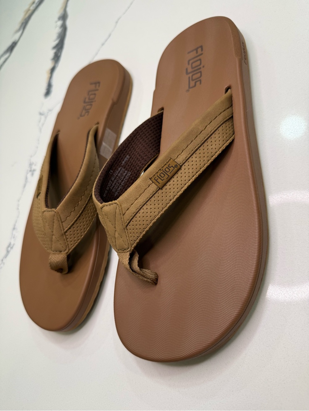 Flojos Ryan Mens Flip Flop Sandals Size 11 Tan Brown Arch Support Comfort Thong